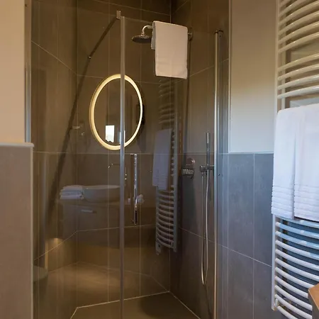 In Tournai Award-winning Park Semesterbostad Antoing