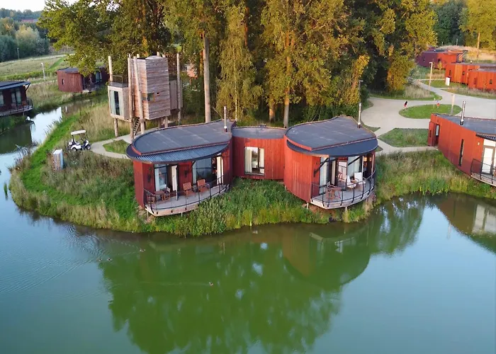 Ferienhaus In Tournai Award-winning Park *