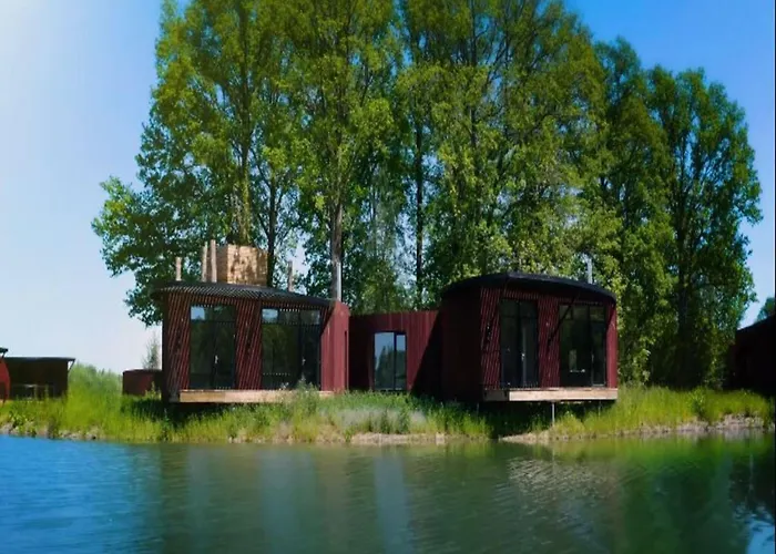 In Tournai Award-winning Park * Antoing